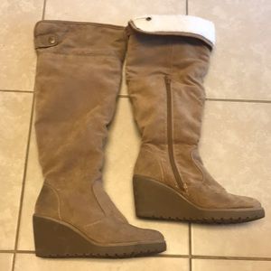 Suede tan wedge heeled boots